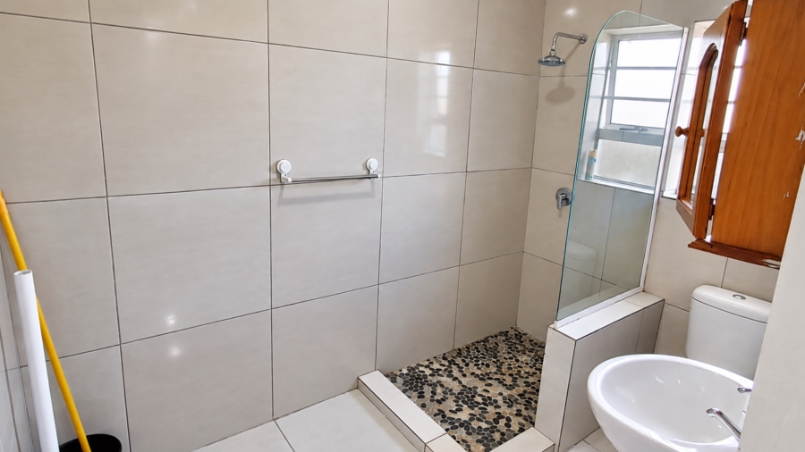 To Let 1 Bedroom Property for Rent in Kensington Western Cape
